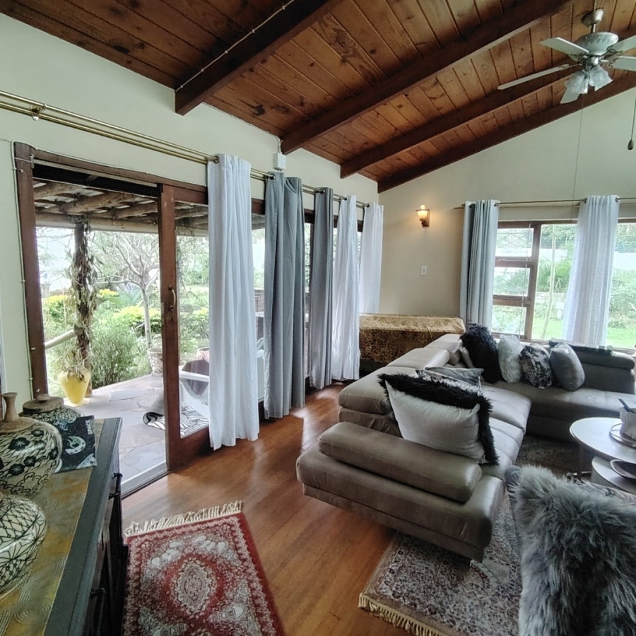 4 Bedroom Property for Sale in Berea Eastern Cape